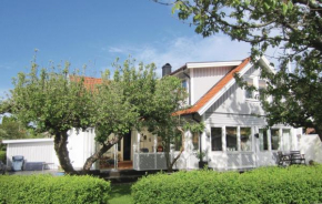 Nice Home In Västra Frölunda With Wifi, Göteborg